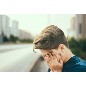 【快訊】短影音越滑越多？專家警告：年輕人要小心