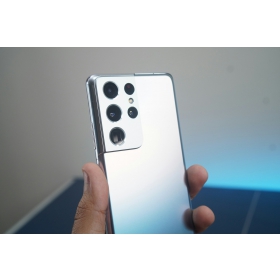 【快訊】Galaxy S26 Edge：傳聞機身更薄、續航卻更強！？