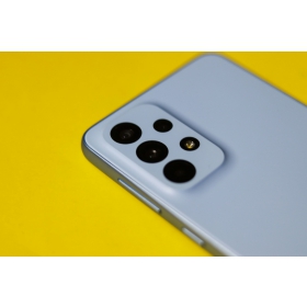 【快訊】三星 Galaxy S26 系列渲染圖流出：全新相機模組設計！?