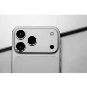 【快訊】iPhone 18 Pro 傳將推出三款新顏色！黑色款仍將取消？