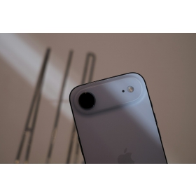 【快訊】iPhone Air 2 可能還會出？蘋果「超薄 iPhone」新計畫曝光