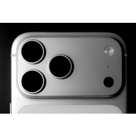 【快訊】蘋果 200MP 相機時代要來了？外資看好 2028 年 iPhone 大升級