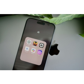 【AI專知】2026 哪款 AI 工具最好用？ 外媒評測：這 5 款別錯過！