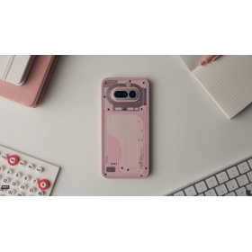 【快訊】Nothing 再出奇招！Nothing Phone (4a) 粉色新機亮相