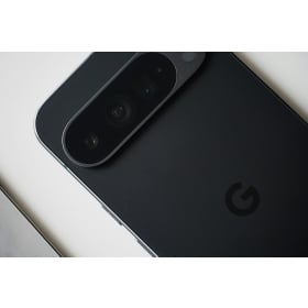 【快訊】Google、Apple 新機螢幕再升級？Pixel 11有望首搭三星最新OLED