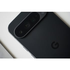【快訊】Google I/O 影片藏彩蛋？網友熱議 Pixel 11「Pixel Glow」發光設計