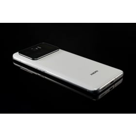 【快訊】Xiaomi 18 傳升級 2K 螢幕與大電量，標準版也要衝旗艦規格？