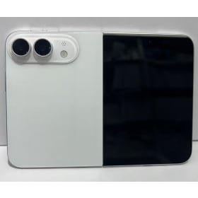 【快訊】iPhone Fold 模型機照片再曝光！護照式摺疊設計、白色配色可能成唯一選項